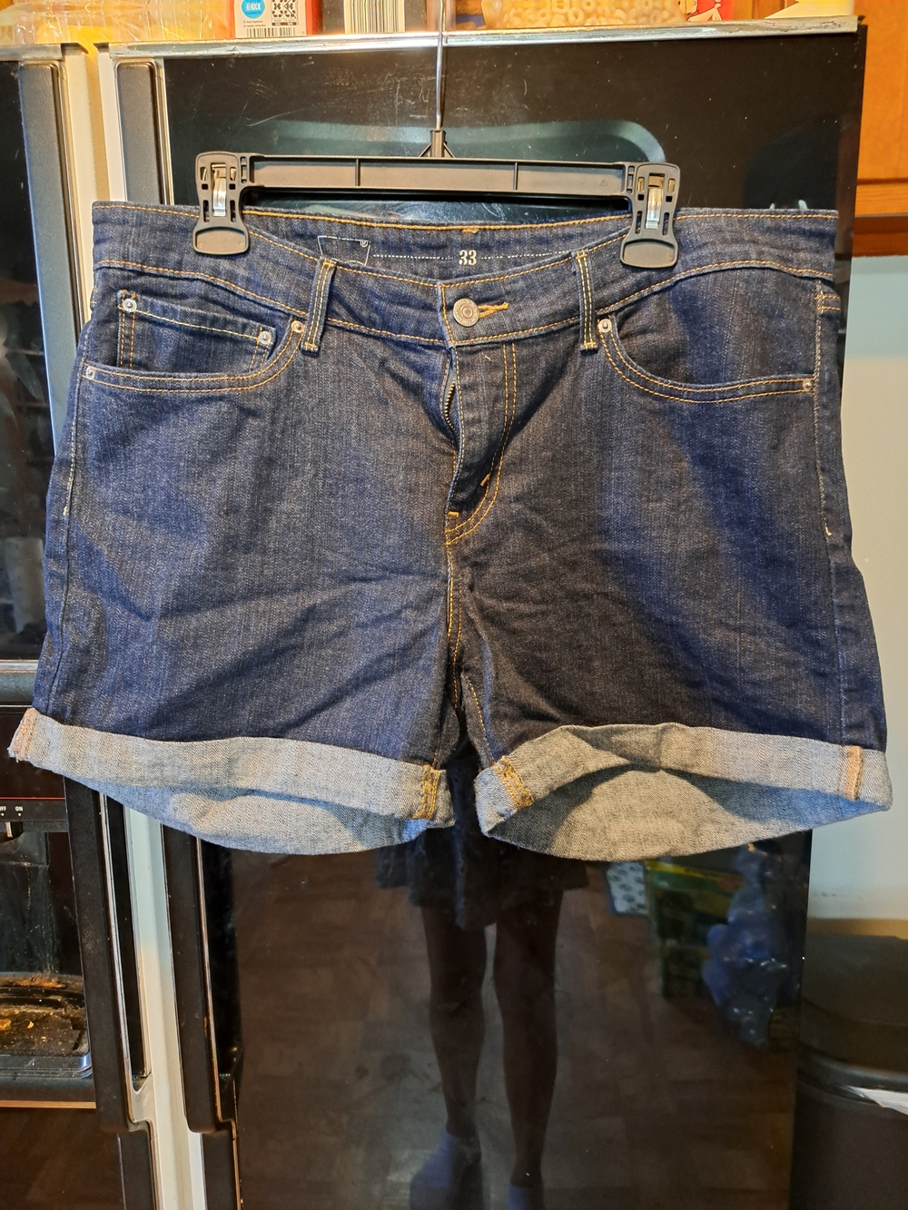 Levi's Dark Blue Rolled-Cuff Denim Shorts 33 Waist
